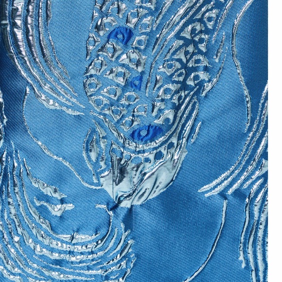 Lilly Pulitzer Spring 2025 Elegant Blue Puff Sleeve Jacquard Romper! Gorgeous! - Picture 2 of 5